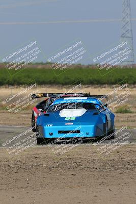 media/Apr-30-2022-CalClub SCCA (Sat) [[98b58ad398]]/Group 4/Race (Outside Grapevine)/